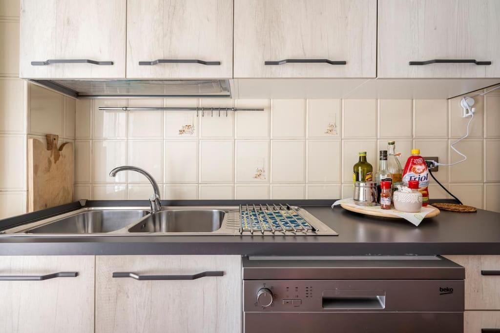 44Oz Apartment With Terrace In Monteverde Rome Exterior photo